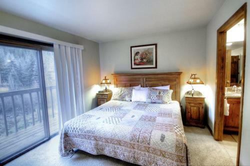 K1 Gore Creek Meadows Townhouse