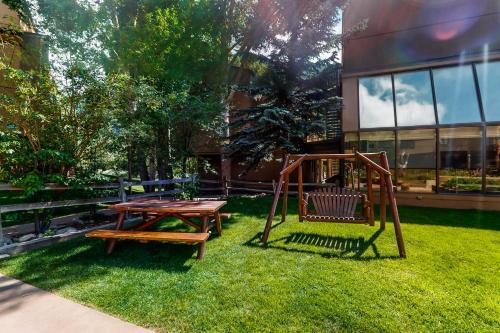 Pitkin Creek Retreat