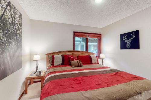 Meadow Creek Manor