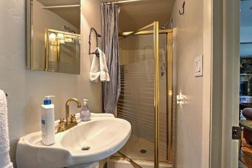 Apartamento Cozy Condo With Mtn Views - Walk To Vail Ski Shuttle