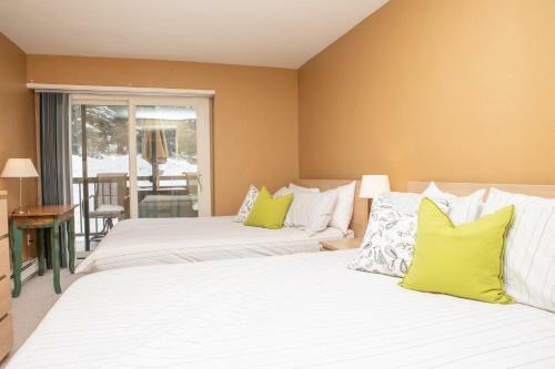 Apartamento 103 Fallridge Condominiums Condo
