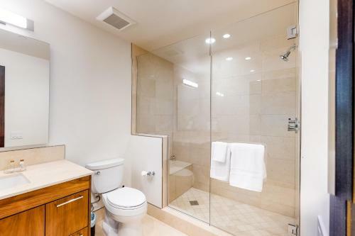 Luxury At The Lion #w404