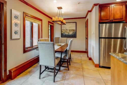 Hotel Lion Square Lodge South 450