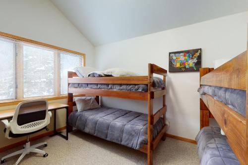 Spruce Park 4515f