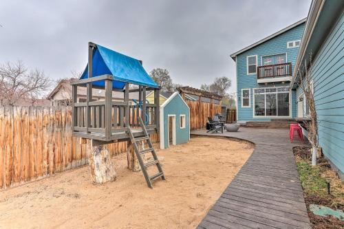 Apartamento Parkside Getaway With Fire Pit By Windsor Lake!