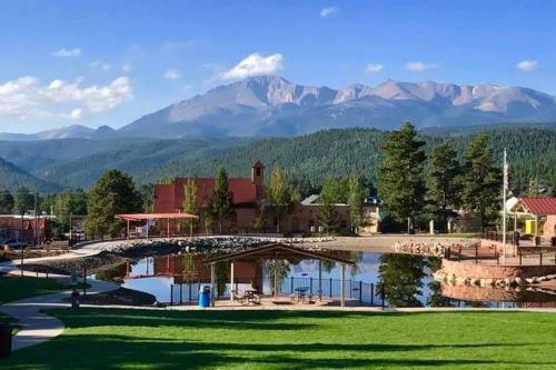 Enjoy Seclusion And Serenity At The Retreat