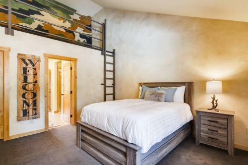 Enjoy Seclusion And Serenity At The Retreat