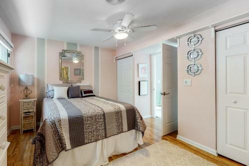 Sea Colony Tie Breaker II
