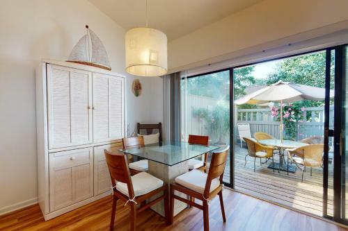 Sea Colony Tie Breaker II