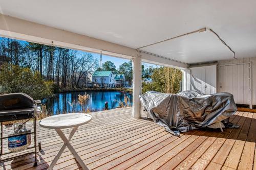 Bahamas Beach Cottages - 602 New Providence