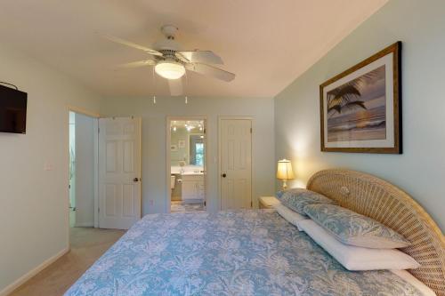 Sea Colony Tall Pines II