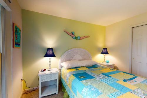 Sea Colony Whispering Pines II