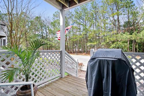 Sea Colony - 18002 Lakeview