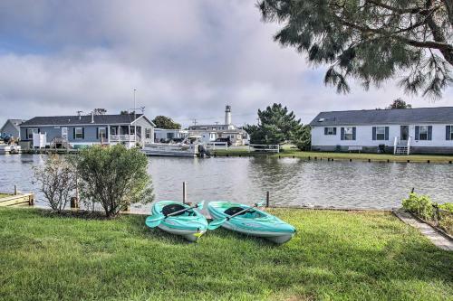Fenwick Island Home With Canalfront Deck Less Than 1mi To Bch