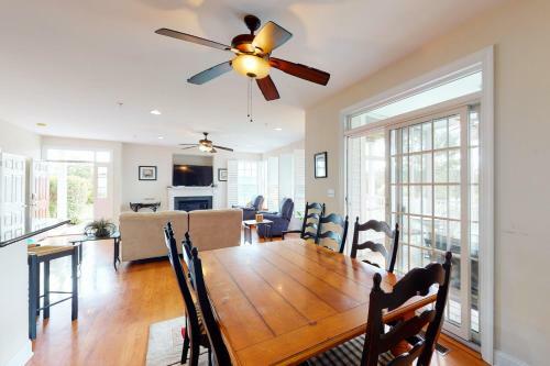 Bear Trap Dunes Clubhouse