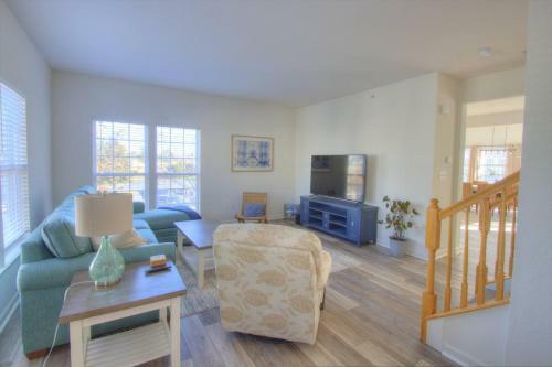 34 Pier Point Dr