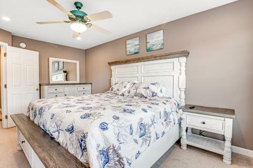 Bethany Breeze - 622 Driftwood