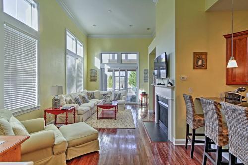 Selbyville Golf Course Home With Deck And Pool Access!