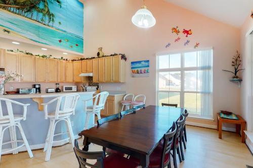 Swann Cove - 36954 Trout Terrace South