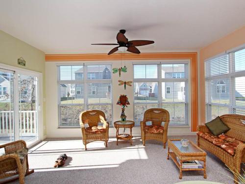 Swann Cove - 36858 Herring