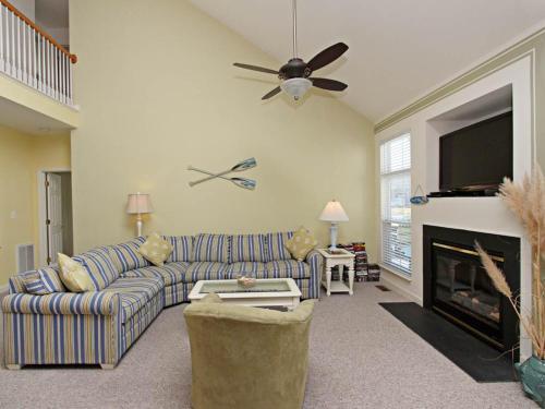 Swann Cove - 36858 Herring