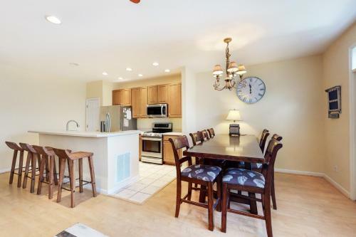 Bear Trap Dunes - 17 Village Green