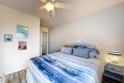 Bethany Bay - 4305 Pettinaro