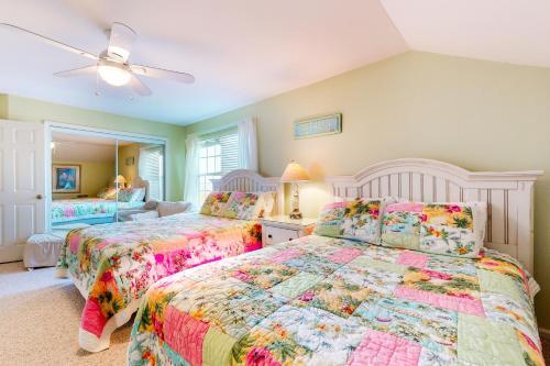 Bethany Bay - 4305 Pettinaro