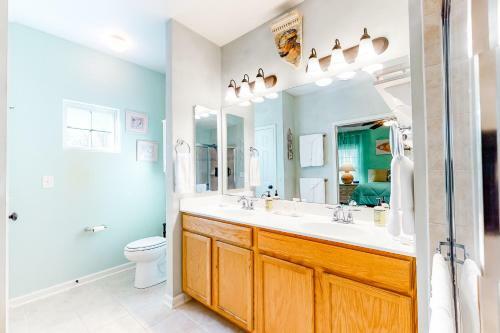 Bayview Landing - 38013 Bayview Circle