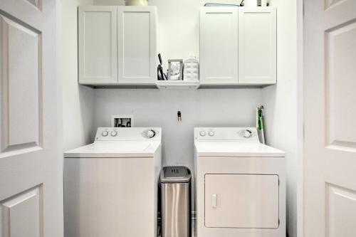 Villa Vivid And Sunny Escape - 4 Mi To Bethany Beach!