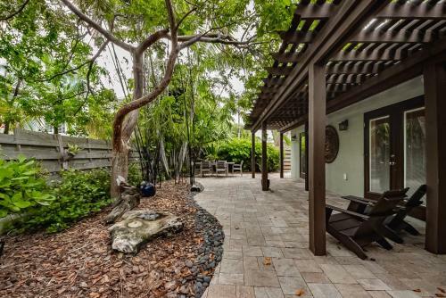 Zen Beach Cottage