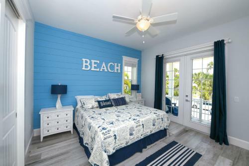 Anna Maria Beach House By Ami Locals