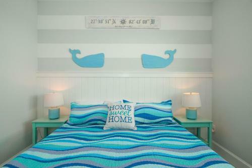 Anna Maria Beach House By Ami Locals