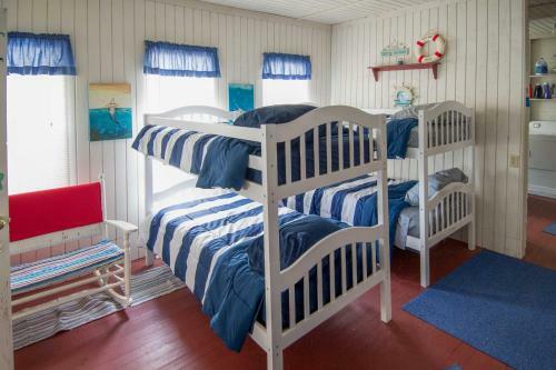 Cozy Beachside Dwelling 9 Mi To Port St Joe!