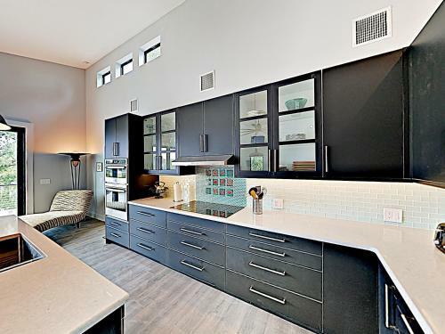 New Listing! Riverfront Home With Hot Tub & Dock Home