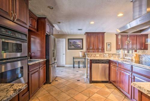 Bonita Springs Home - Private Backyard Oasis!