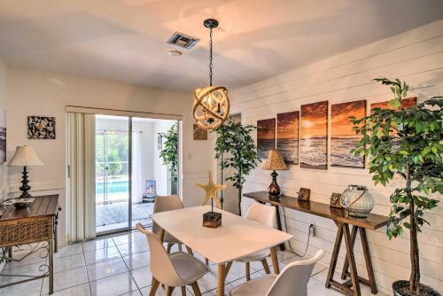 Bonita Springs Home With Screened Lanai And Pool!