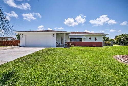 Bonita Springs Home With Screened Lanai And Pool!