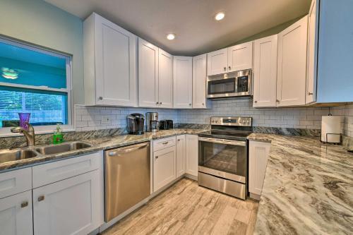 Pet-friendly Coastal Bradenton Retreat With Fire Pit