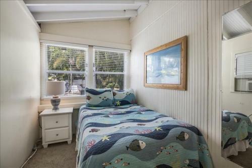 Violetta Cottage Home