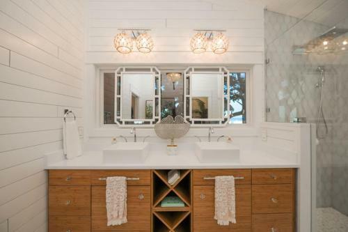 2216 Gulf Dr Home