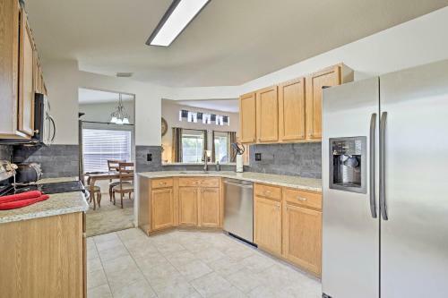 Bright Brandon Home With Lanai - 14 Mi To Tampa