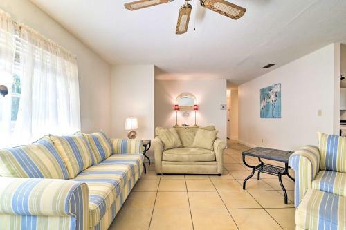 Pet-friendly Brooksville Cottage With Fire Pit!