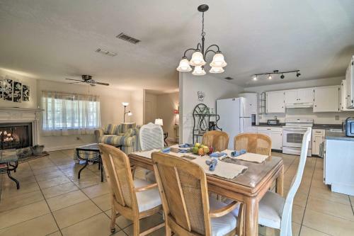 Pet-friendly Brooksville Cottage With Fire Pit!