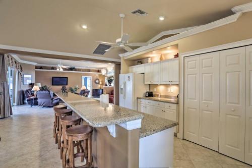 Canalfront Cape Coral House With Pool And Patio!