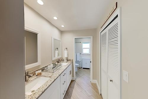 Exceptional Vacation Home In Cape Coral Home
