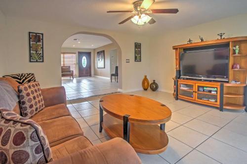 Tropical Cape Coral Home With Private Dock On Canal!
