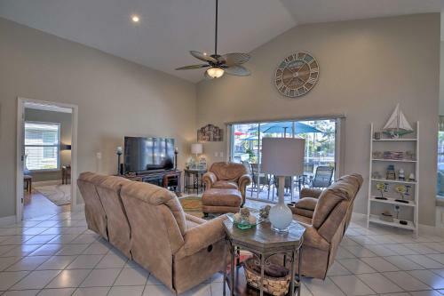 Coral Sunrise Waterfront Retreat With Pool And Patio!