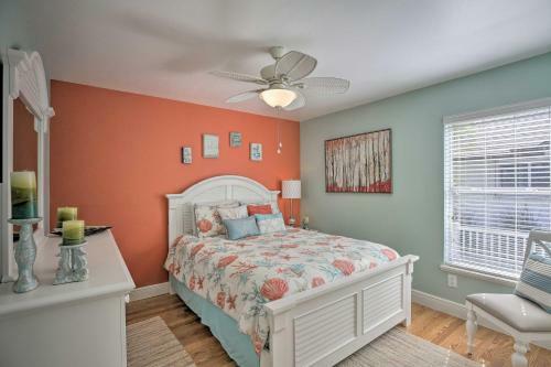 Coral Sunrise Waterfront Retreat With Pool And Patio!