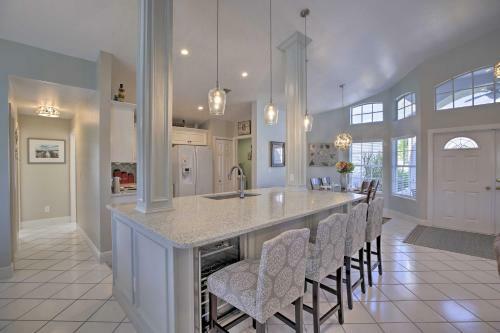 Coral Sunrise Waterfront Retreat With Pool And Patio!